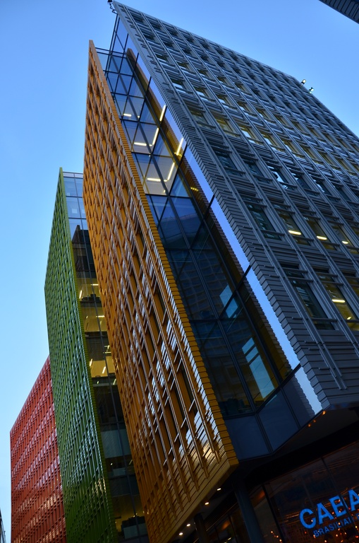 London/Tottenham Court Road/DSC_0190.JPG